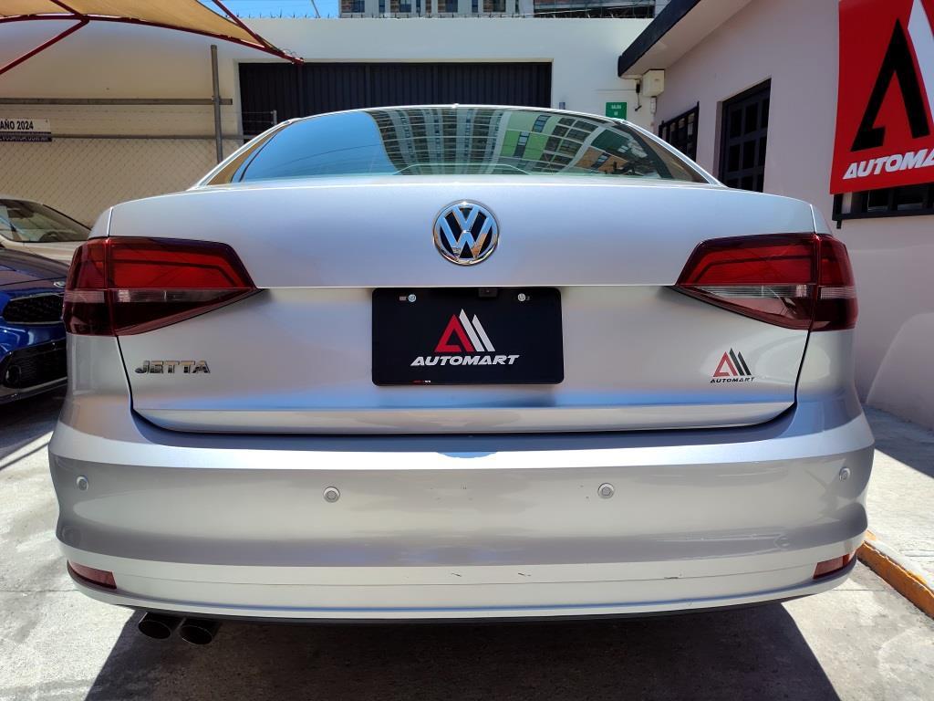 Volkswagen Jetta Comfortline 2.5L 2016