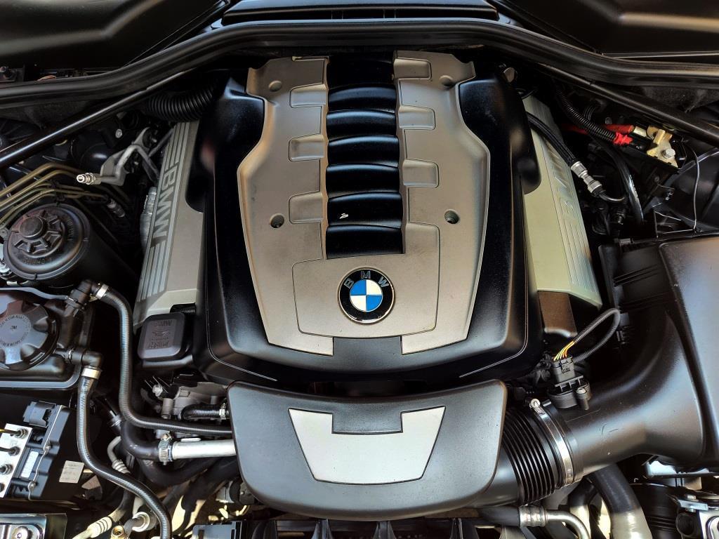 
BMW 650i Coupe 4.8L 2006 full									
