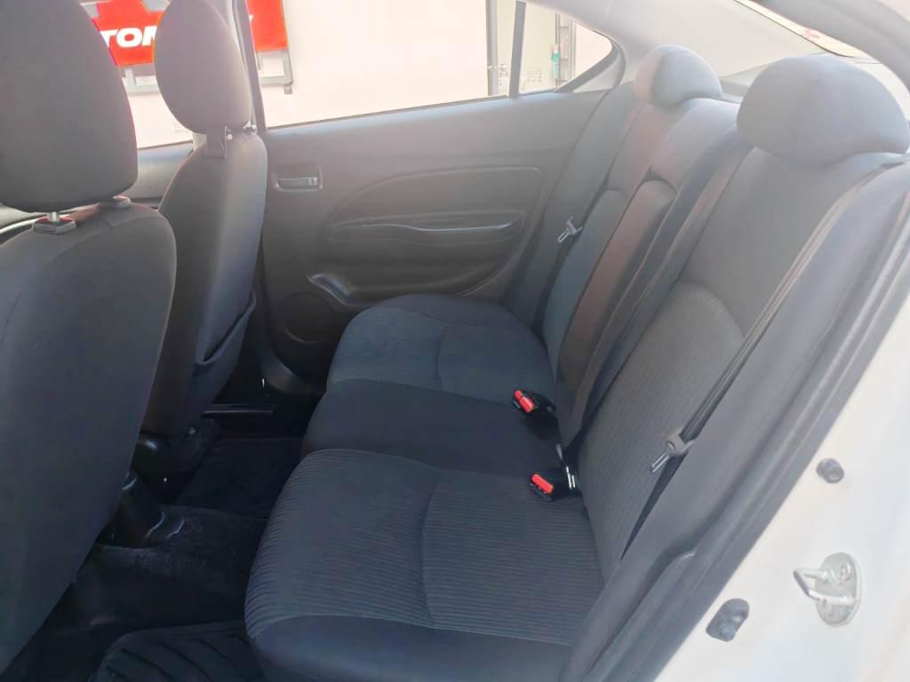 
Dodge Attitude SXT Aut 2016 full									