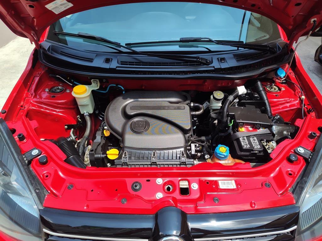 
Fiat UNO BLACKTOP 2019 full									