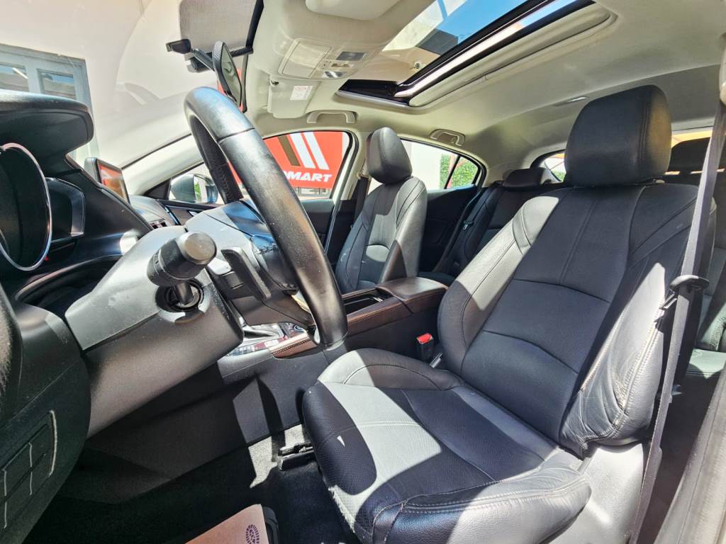 
Mazda 3 S-GRAND TOURING 2018 full									