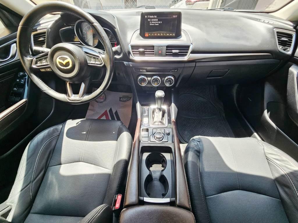 
Mazda 3 S-GRAND TOURING 2018 full									