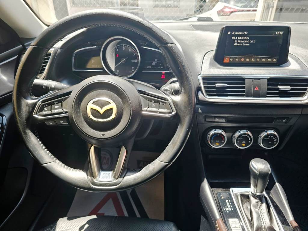 
Mazda 3 S-GRAND TOURING 2018 full									
