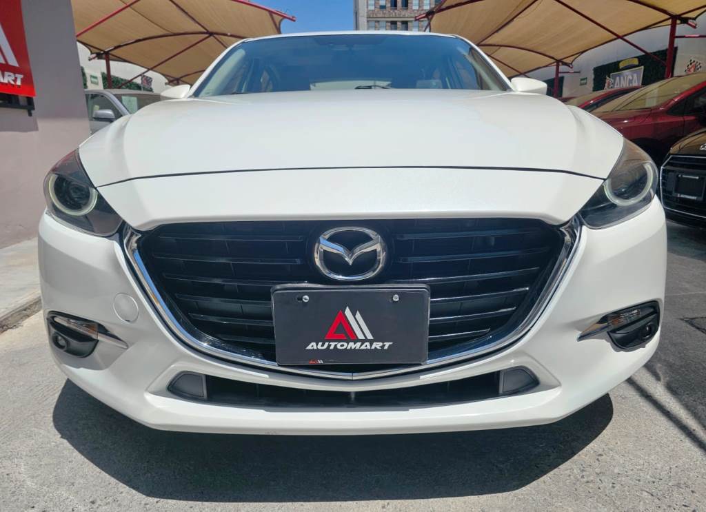 
Mazda 3 S-GRAND TOURING 2018 full									