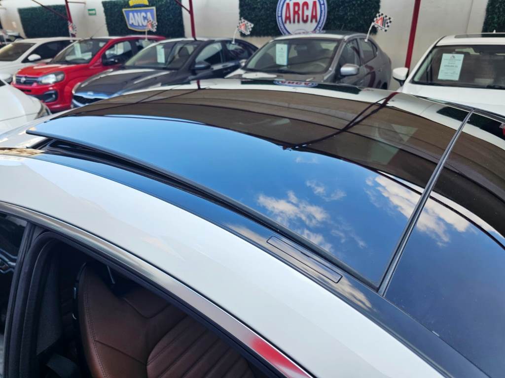 
Mercedes Benz Clase C C300 SPOPT COUPE 2020 full									