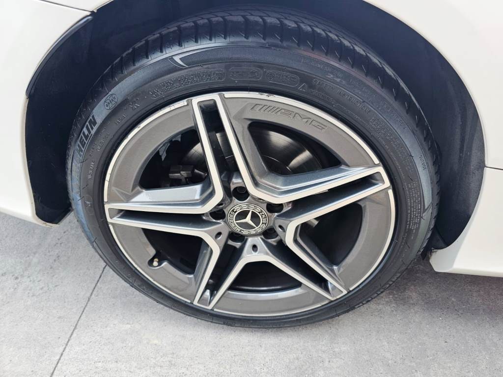 
Mercedes Benz Clase C C300 SPOPT COUPE 2020 full									