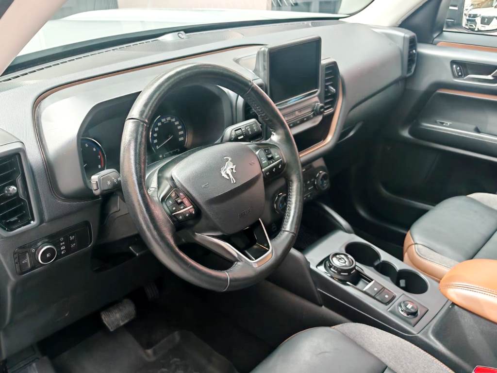 
BRONCO SPORT OUTERBANKS 2023 GRIS full									