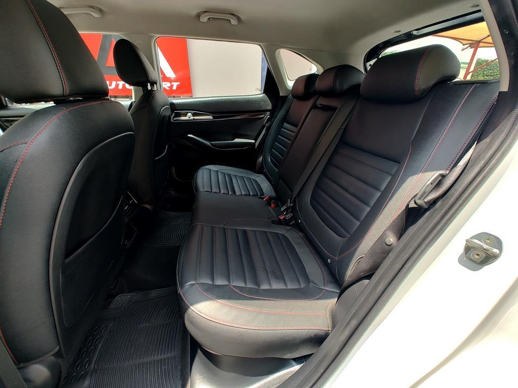 
KIA SELTOS GT-LINE 2023 full									