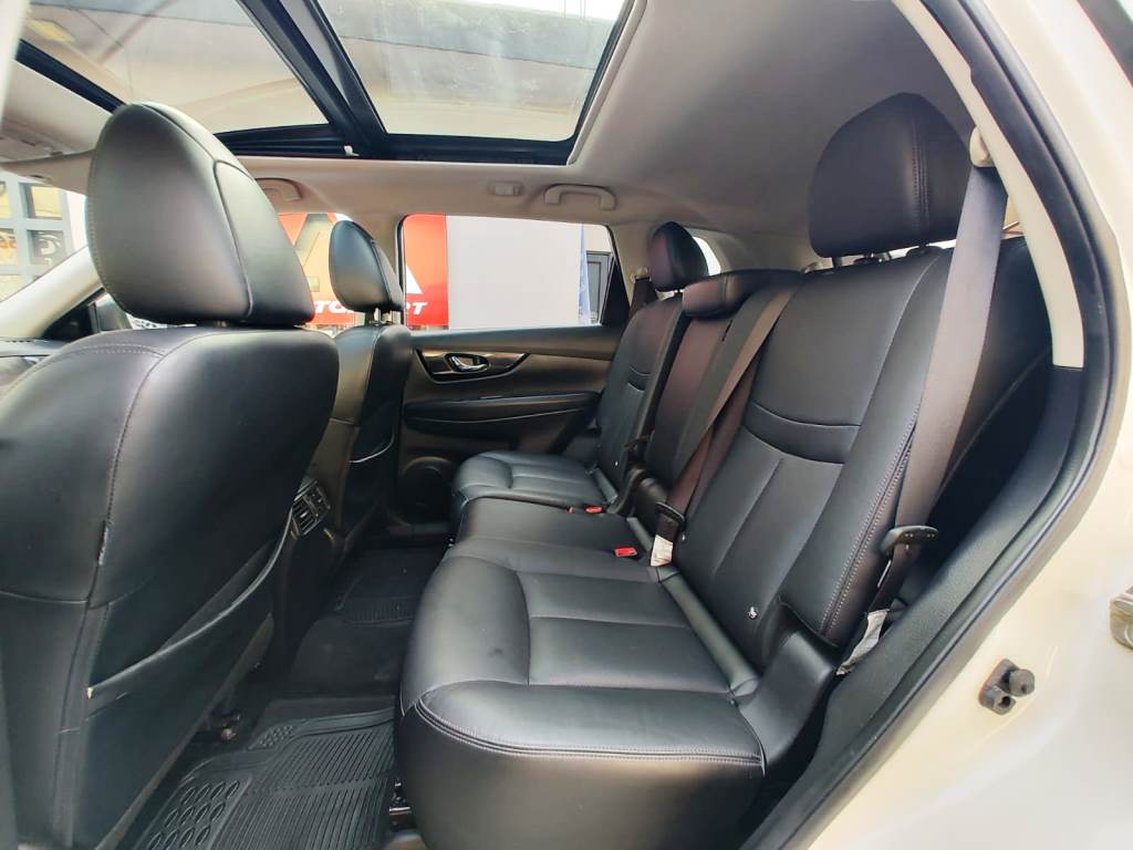 
XTRAIL EXCLUSIVE 3 FILAS 2021 full									