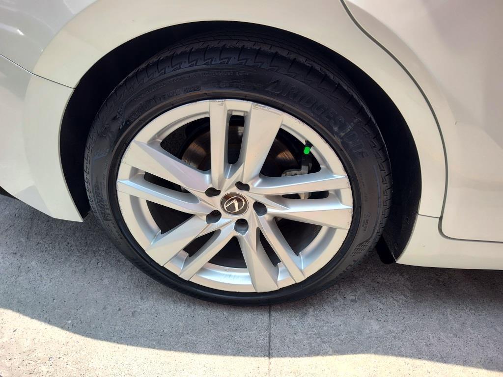 
LEXUS IS300 2023 full									