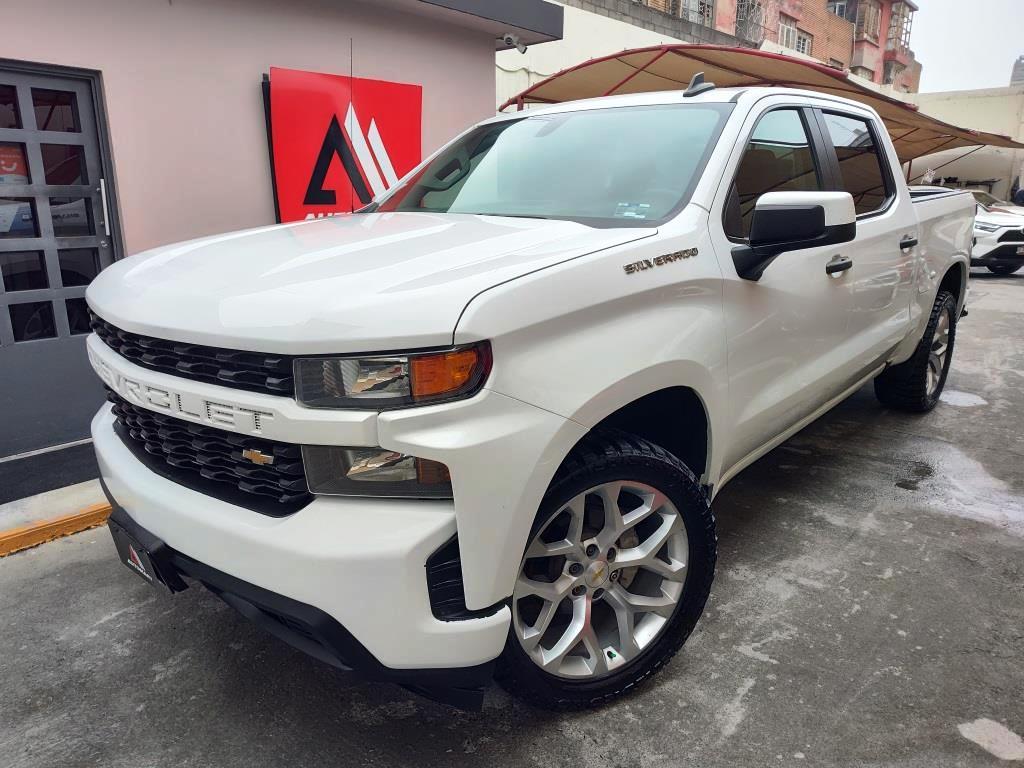 
SILVERADO 1500 DOBLE CABINA V6 2021 full									