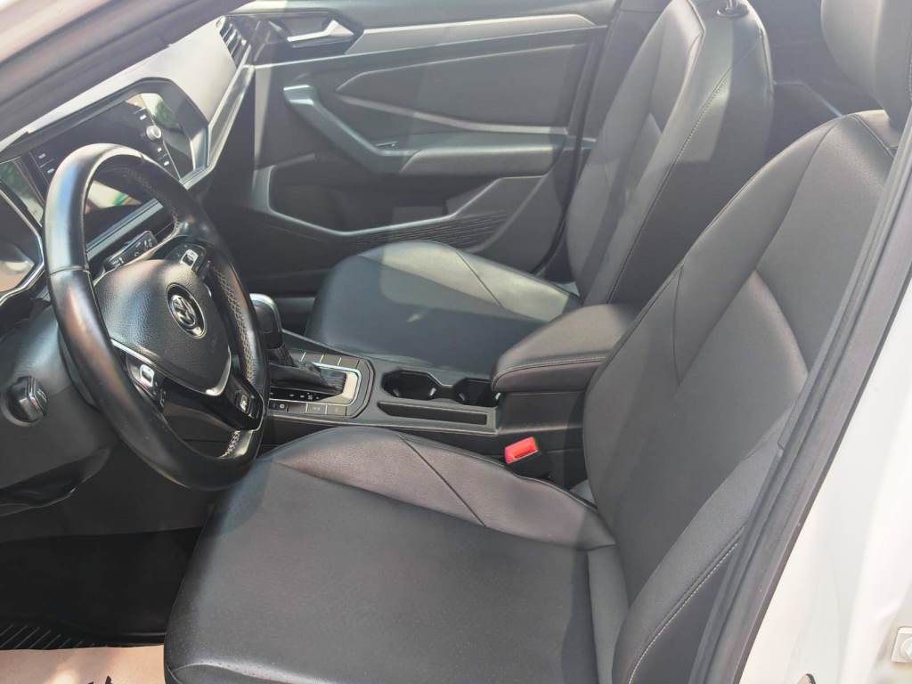 
JETTA R-LINE 2020 full									