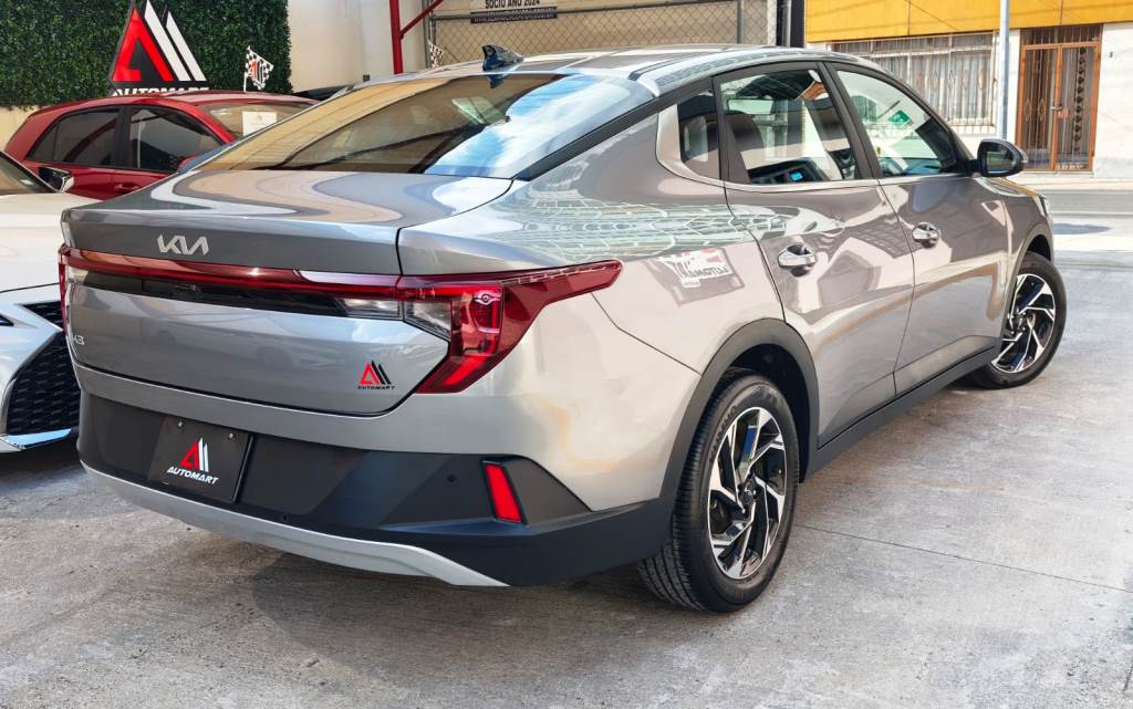 
KIA K3 EXPACK 2024 full									