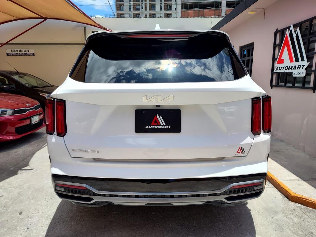 
KIA SORENTO SXL 7PAS 2023 full									