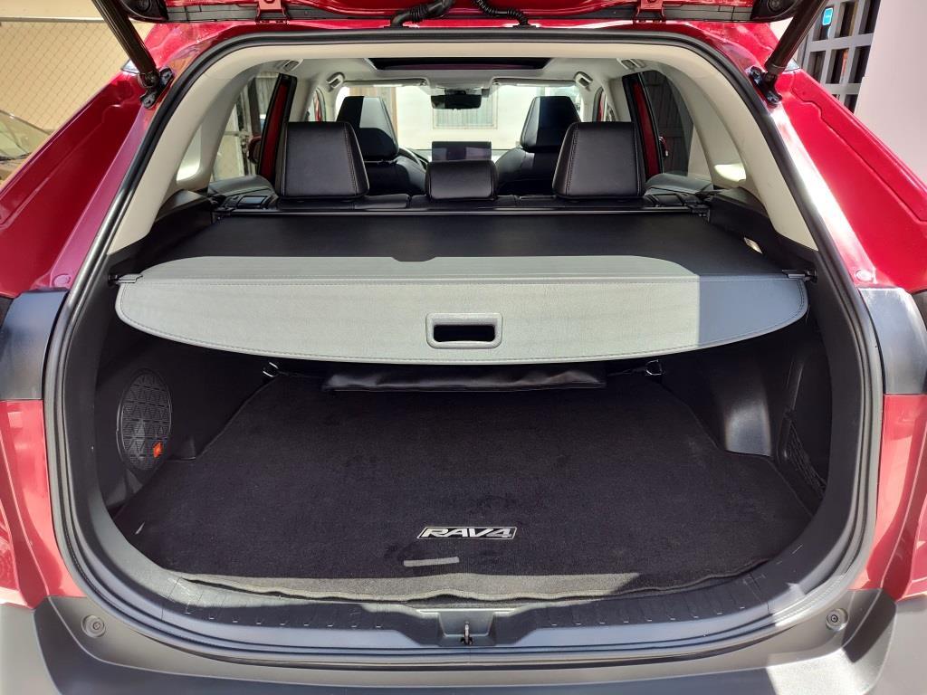 
RAV4 LIMITED HEV 2023 full									