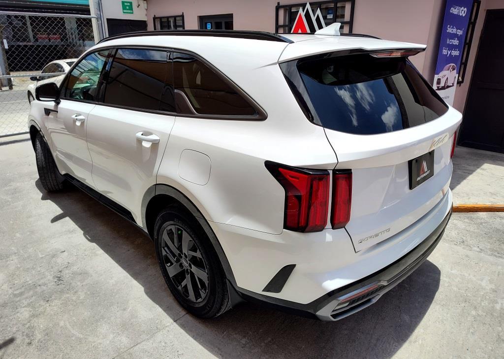 
KIA SORENTO SXL 7PAS 2023 full									