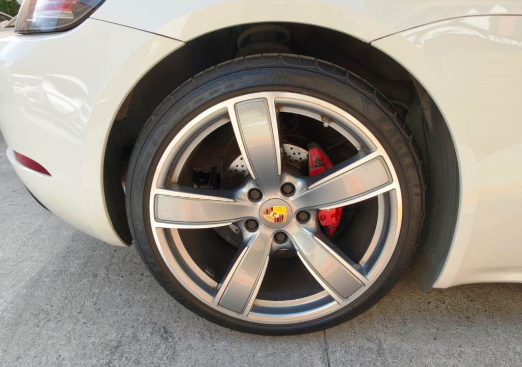 
PORSCHE 718 BOXTER S 2017 full									