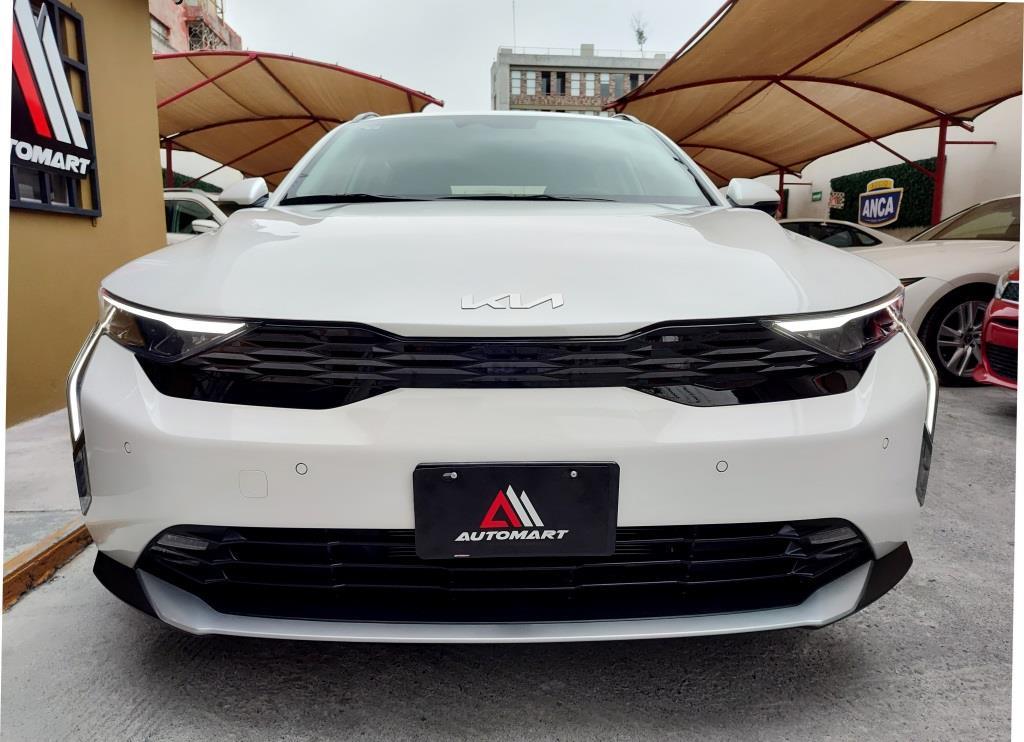 
KIA K3 HATCHBACK 2026 full									