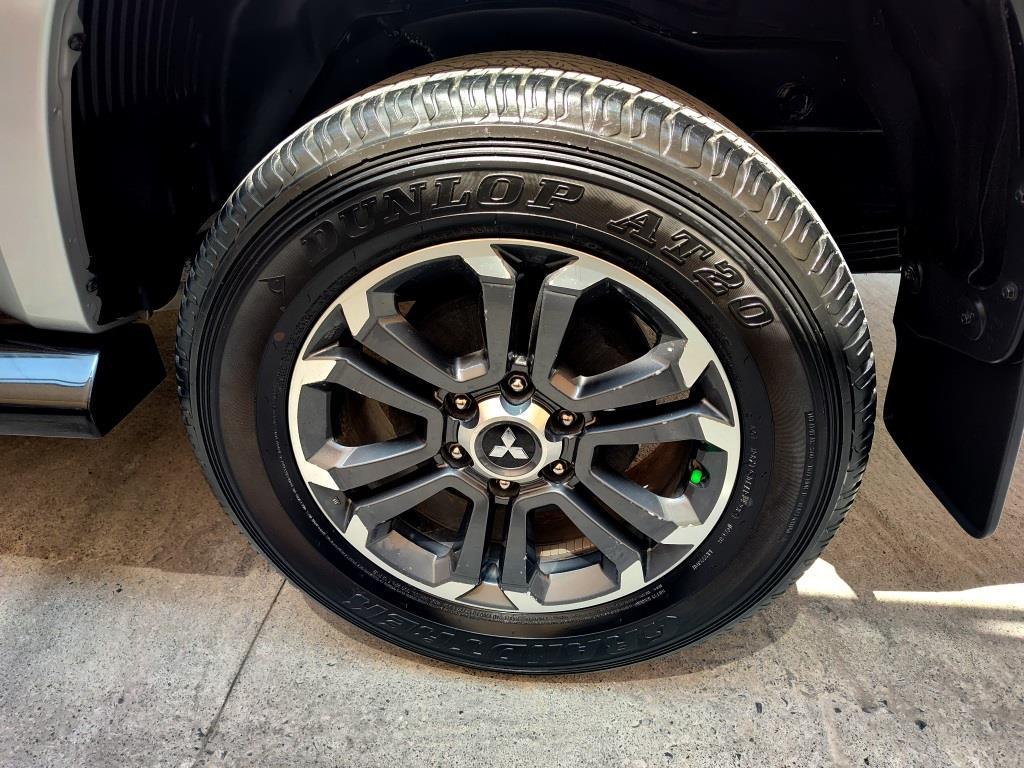 
L200 GLS 4×4 DIESEL 2024 full									