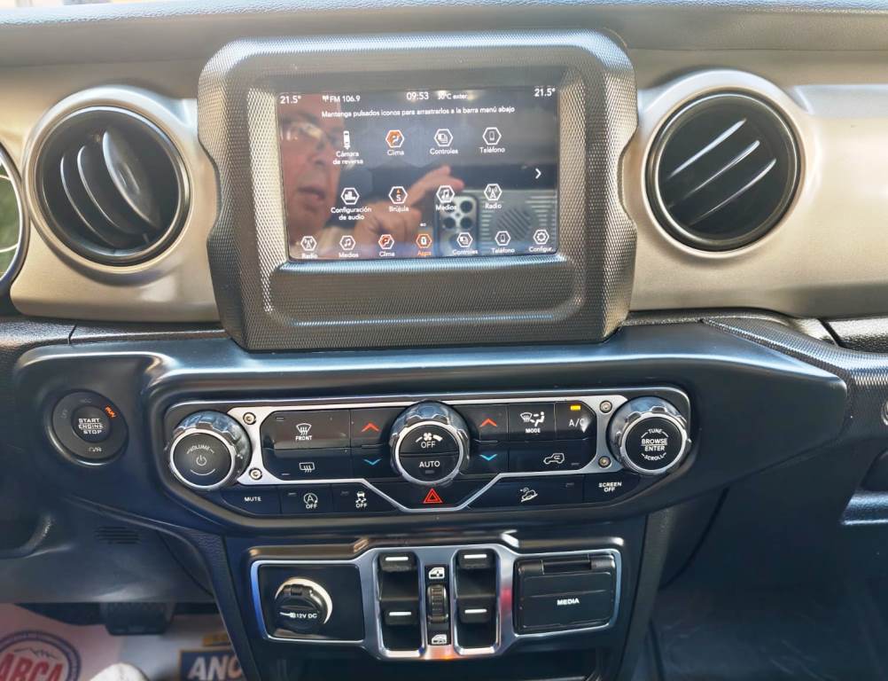 
JEEP WRANGLER UNLIMITED SPORT 2021 full									