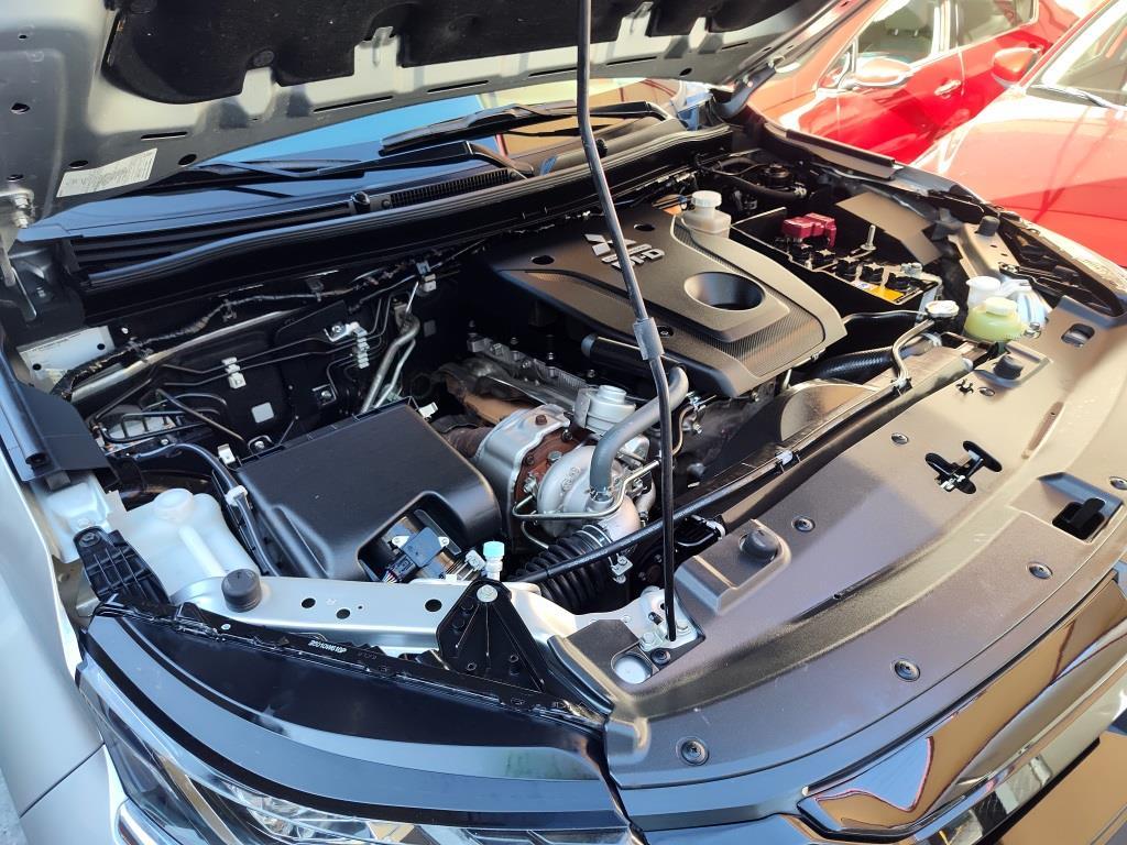 
L200 GLS 4×4 DIESEL 2024 full									