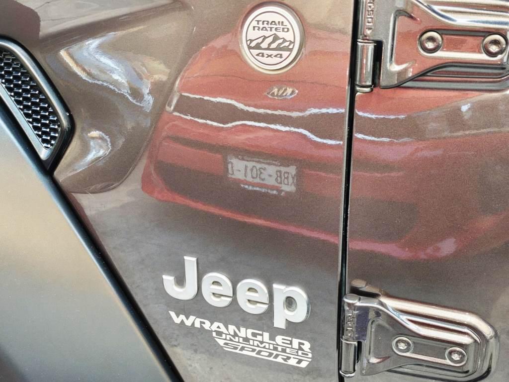 
JEEP WRANGLER UNLIMITED SPORT 2021 full									
