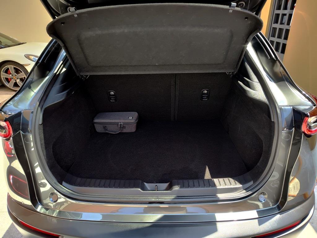 
MAZDA CX30 SIGNATURE 2025 full									