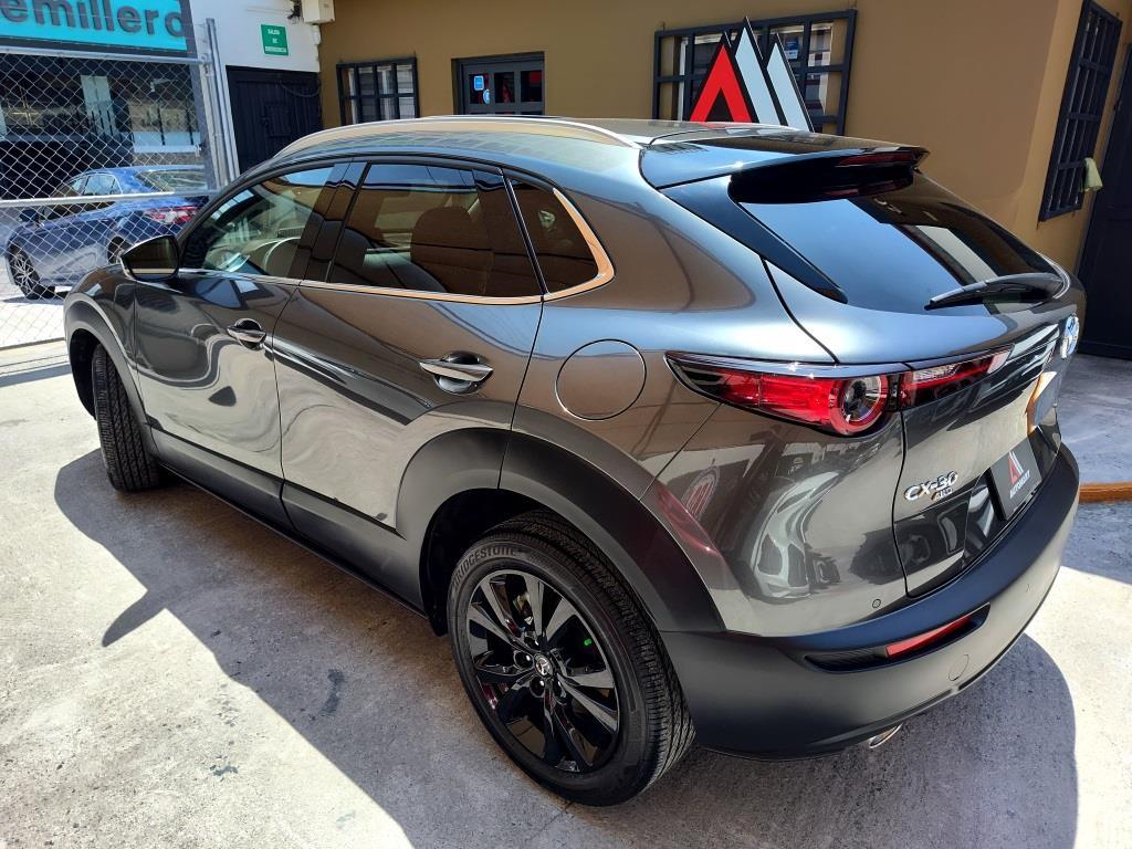
MAZDA CX30 SIGNATURE 2025 full									