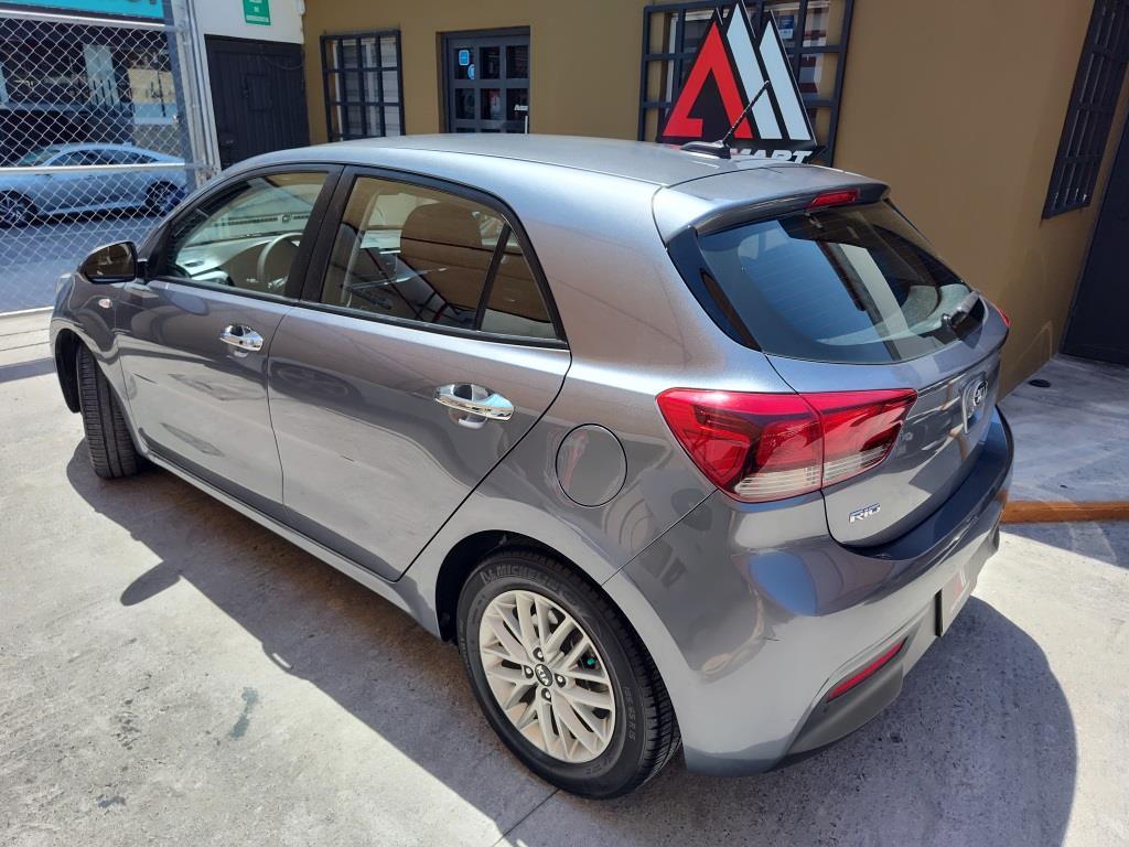 
KIA RIO EX HB 2019 full									