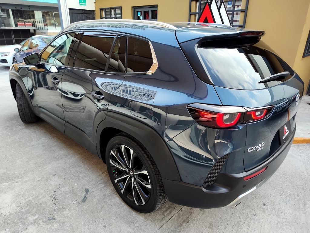 
MAZDA CX50 SIGNATURE 2023 AZUL full									