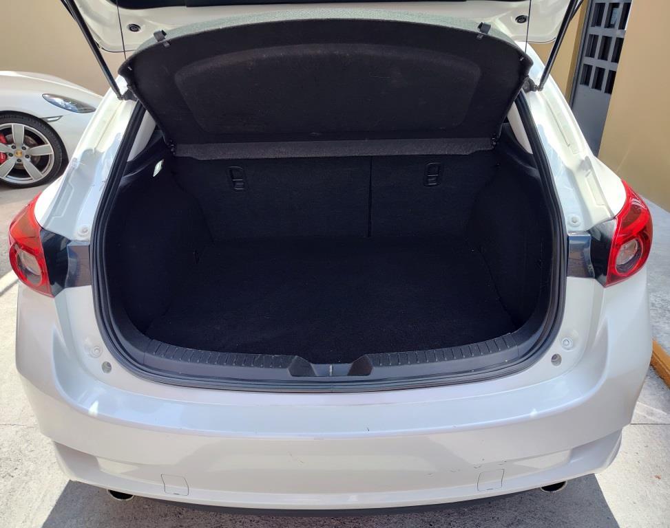 
MAZDA 3 HB 2018 full									