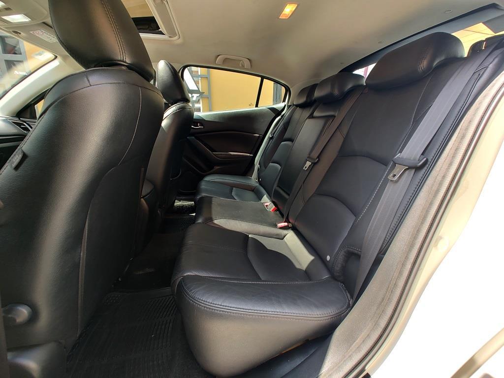 
MAZDA 3 HB 2018 full									