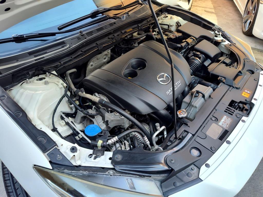 
MAZDA 3 HB 2018 full									